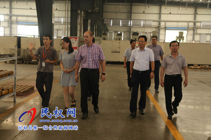 鎢夫德國(guó)集團(tuán)公司到我們縣部分企業(yè)參觀 鎢夫德國(guó)集團(tuán)公司到我們縣部分企業(yè)參觀