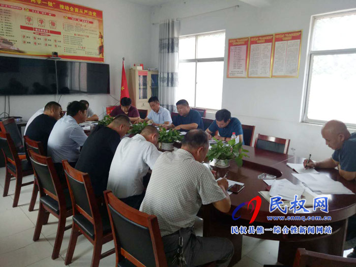 我縣各單位、各鄉(xiāng)鎮(zhèn)（街道辦）迅速傳達(dá)貫徹全縣全面提升脫貧攻堅(jiān)質(zhì)量決戰(zhàn)決