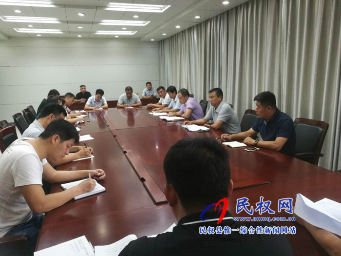 我縣各單位、各鄉(xiāng)鎮(zhèn)（街道辦）迅速傳達(dá)貫徹全縣全面提升脫貧攻堅(jiān)質(zhì)量決戰(zhàn)決