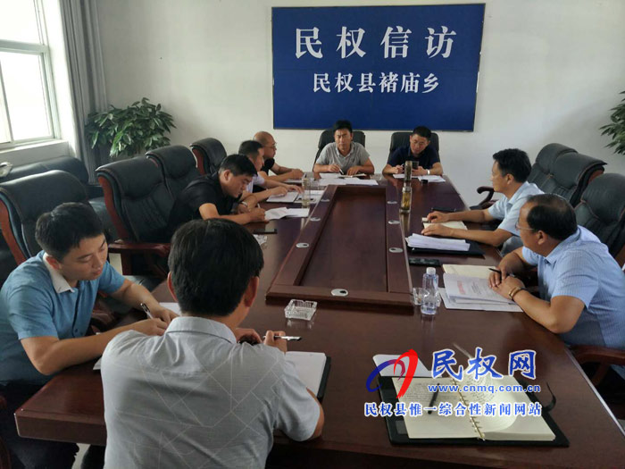 我縣各單位、各鄉(xiāng)鎮(zhèn)（街道辦）迅速傳達(dá)貫徹全縣全面提升脫貧攻堅(jiān)質(zhì)量決戰(zhàn)決