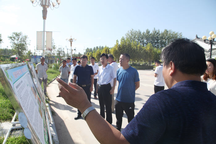 省水利廳水利風(fēng)景區(qū)專項(xiàng)工作檢查組調(diào)研我縣黃河故道水利風(fēng)景區(qū)建設(shè)情況 省水利廳水利風(fēng)景區(qū)專項(xiàng)工作檢查組調(diào)研我縣黃河故道水利風(fēng)景區(qū)建設(shè)情況
