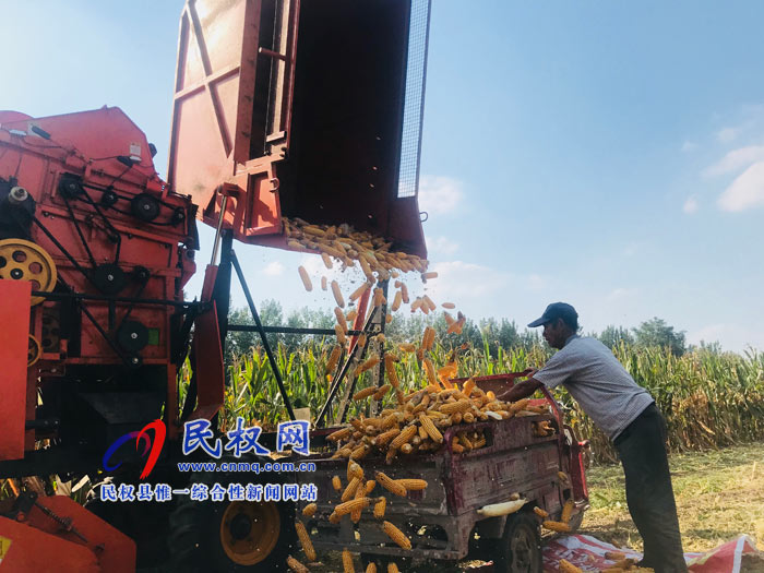 孫六鎮(zhèn):"三秋"生產(chǎn)拉開序幕 孫六鎮(zhèn):"三秋"生產(chǎn)拉開序幕