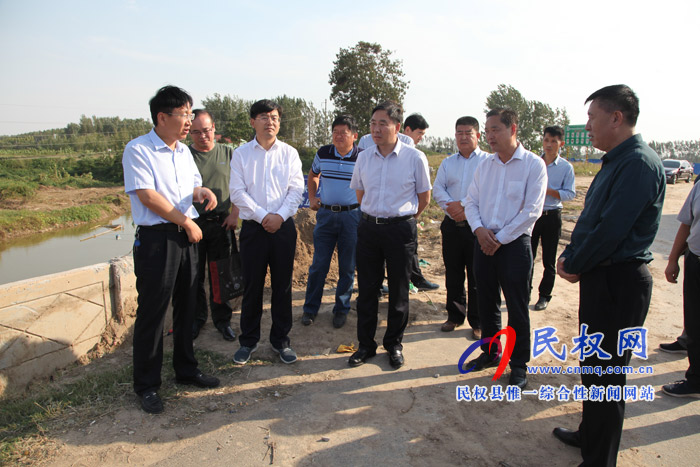 副市長(zhǎng)倪玉民蒞民督查飲用水源地保護(hù)工作 副市長(zhǎng)倪玉民蒞民督查飲用水源地保護(hù)工作