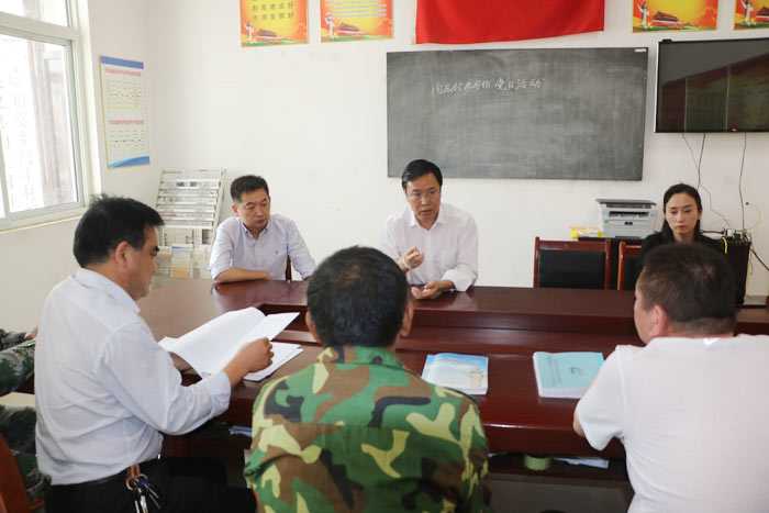 縣委書記姬脈常對我縣重點(diǎn)工作進(jìn)行調(diào)研 縣委書記姬脈常對我縣重點(diǎn)工作進(jìn)行調(diào)研