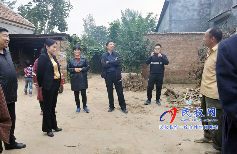 副縣長朱琳到老顏集鄉(xiāng)督導脫貧攻堅工作 副縣長朱琳到老顏集鄉(xiāng)督導脫貧攻堅工作