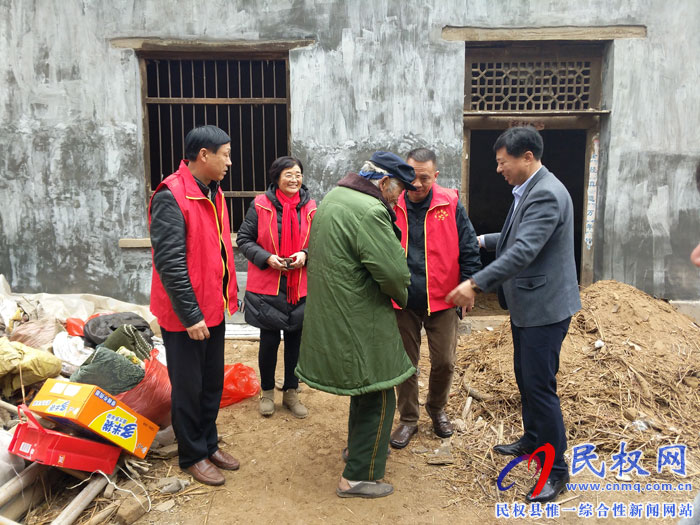 老顏集鄉(xiāng)攜手愛(ài)心家園向特困戶(hù)送溫暖 老顏集鄉(xiāng)攜手愛(ài)心家園向特困戶(hù)送溫暖