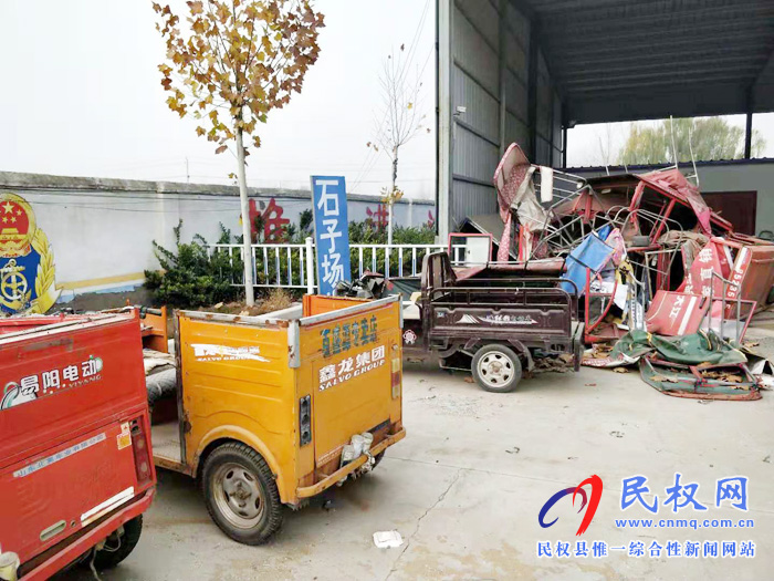 縣交通運(yùn)輸局重點(diǎn)開展非法營(yíng)運(yùn)三輪車整治行動(dòng) 縣交通運(yùn)輸局重點(diǎn)開展非法營(yíng)運(yùn)三輪車整治行動(dòng)