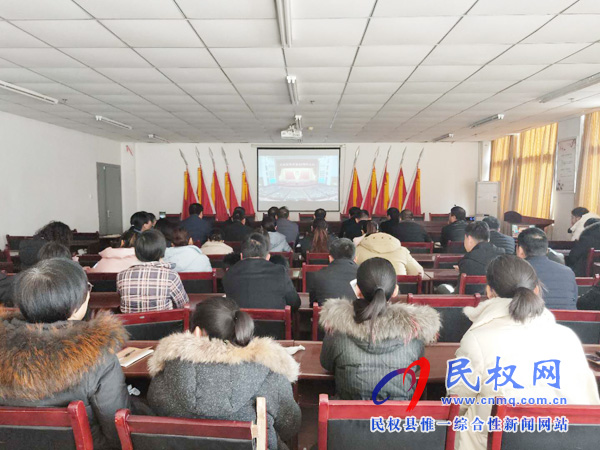 我縣各鄉(xiāng)鎮(zhèn)（街道辦）、縣直各單位認(rèn)真組織全體干部集中收聽收看慶祝改革開放40周年大會