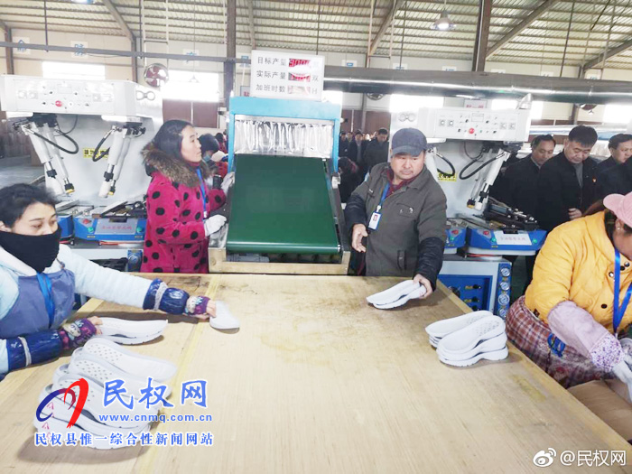 白云寺鎮(zhèn):廠房建在家門口 群眾增收有門路 白云寺鎮(zhèn):廠房建在家門口 群眾增收有門路