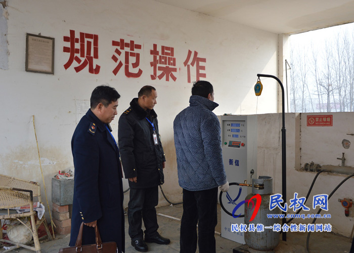縣工商質(zhì)監(jiān)局開展安全生產(chǎn)專項(xiàng)檢查 縣工商質(zhì)監(jiān)局開展安全生產(chǎn)專項(xiàng)檢查
