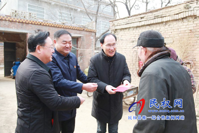 縣領導王雪山到胡集鄉(xiāng)慰問復轉(zhuǎn)軍人 縣領導王雪山到胡集鄉(xiāng)慰問復轉(zhuǎn)軍人