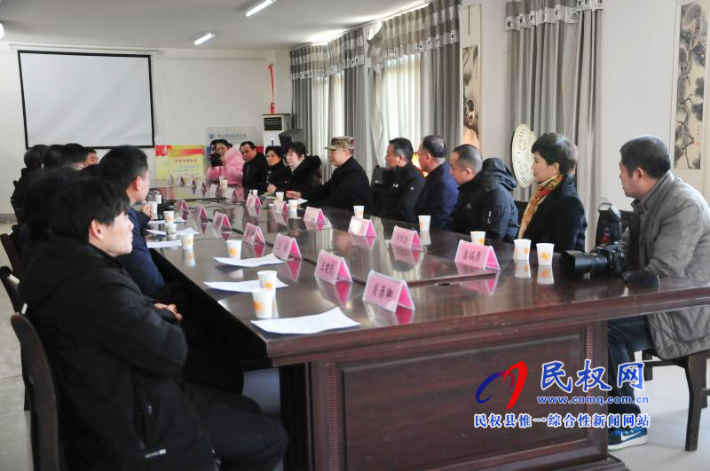 十二屆全國(guó)政協(xié)委員、鄭州市政協(xié)十三屆副主席朱專(zhuān)興到我縣調(diào)研文化產(chǎn)業(yè)促進(jìn)農(nóng)村農(nóng)民脫貧致富工作