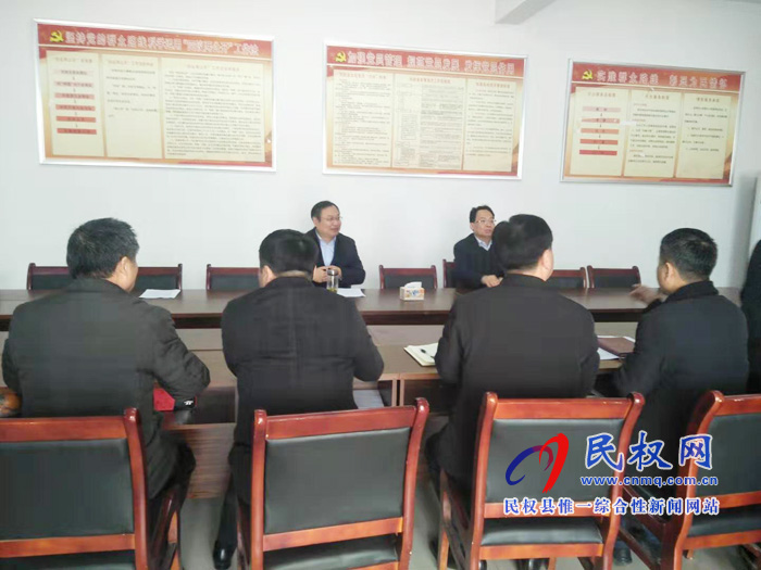 市委常委、常務副市長吳祖明到龍?zhí)伶?zhèn)邢莊村開展“三·五”基層工作日活動