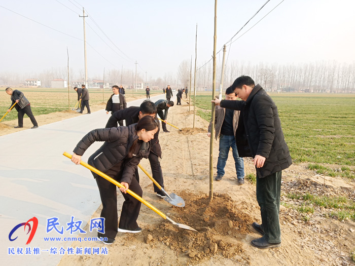 白云寺鎮(zhèn)開展春季義務(wù)植樹活動(dòng) 白云寺鎮(zhèn)開展春季義務(wù)植樹活動(dòng)