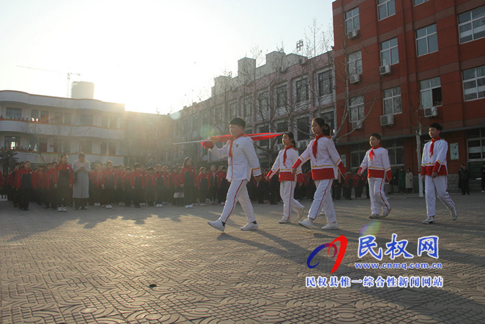 民權(quán)縣實(shí)驗(yàn)小學(xué)開展愛綠護(hù)綠主題教育活動(dòng) 民權(quán)縣實(shí)驗(yàn)小學(xué)開展愛綠護(hù)綠主題教育活動(dòng)