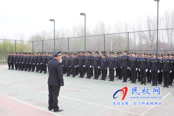 民權(quán)縣城市管理局：開展內(nèi)強(qiáng)素質(zhì)、外樹形象大練兵活動(dòng)