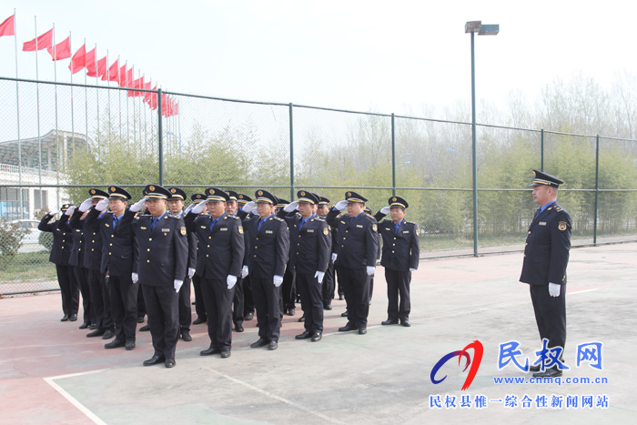 民權(quán)縣城市管理局：開展內(nèi)強(qiáng)素質(zhì)、外樹形象大練兵活動(dòng)