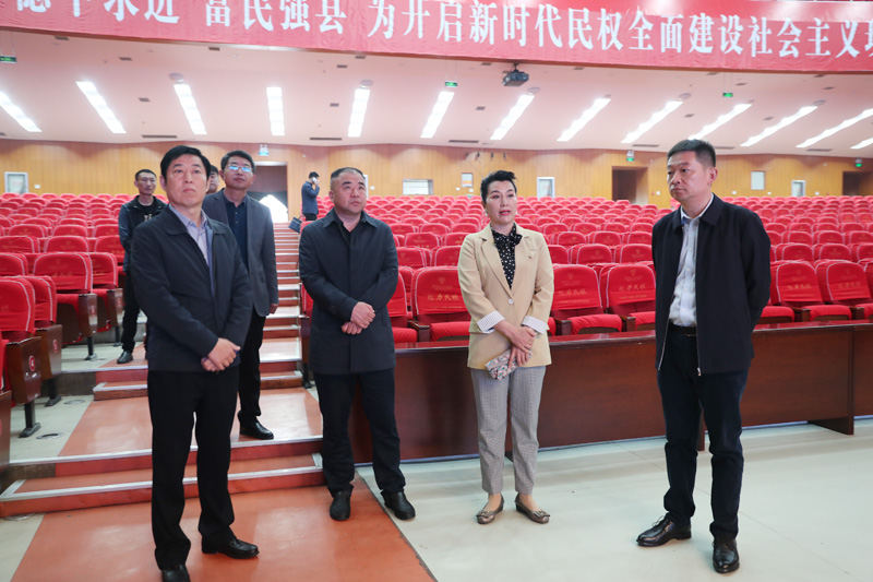 河南豫劇院黨委書(shū)記汪荃珍到我縣調(diào)研文化產(chǎn)業(yè)發(fā)展情況 河南豫劇院黨委書(shū)記汪荃珍到我縣調(diào)研文化產(chǎn)業(yè)發(fā)展情況
