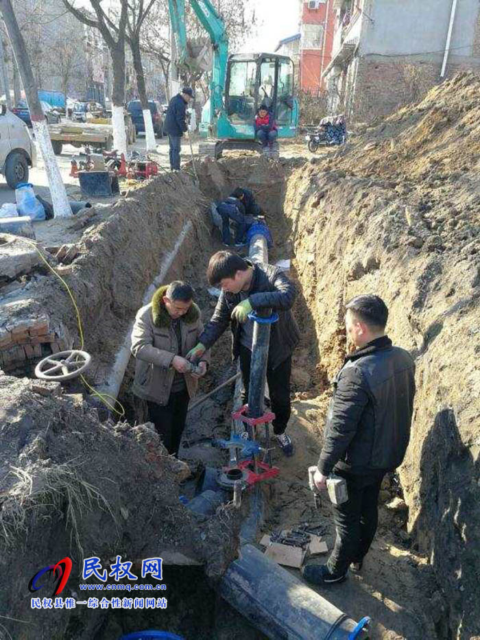 縣住建局水務(wù)以扎實工作基石，提高“中梗阻”亮劍“群眾身邊腐敗”專項治理活動成效