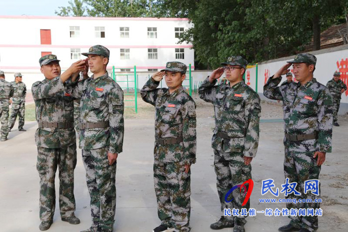 老顏集鄉(xiāng):開(kāi)展基干民兵點(diǎn)驗(yàn)活動(dòng) 老顏集鄉(xiāng):開(kāi)展基干民兵點(diǎn)驗(yàn)活動(dòng)