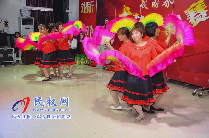民權(quán)縣人和鎮(zhèn):文化交流傳友誼,比鄰鄉(xiāng)鎮(zhèn)展風采 民權(quán)縣人和鎮(zhèn):文化交流傳友誼,比鄰鄉(xiāng)鎮(zhèn)展風采