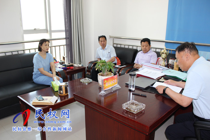 我縣各單位迅速傳達(dá)學(xué)習(xí)貫徹縣委十二屆七次全會精神 我縣各單位迅速傳達(dá)學(xué)習(xí)貫徹縣委十二屆七次全會精神