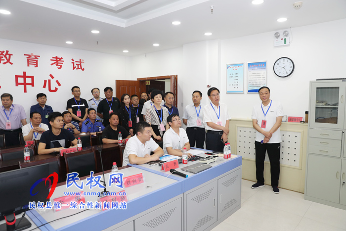 市人大常委會副主任、縣委書記姬脈常帶隊(duì)巡視高考工作
