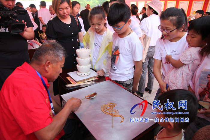 民權(quán)縣舉辦2019年“文化和自然遺產(chǎn)日”非物質(zhì) 文化遺產(chǎn)展演活動 民權(quán)縣舉辦2019年“文化和自然遺產(chǎn)日”非物質(zhì) 文化遺產(chǎn)展演活動