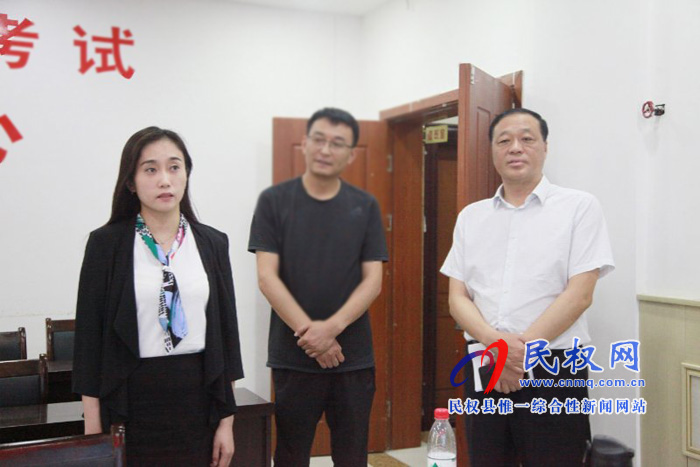 副縣長朱琳檢查我縣中招考務(wù)工作 副縣長朱琳檢查我縣中招考務(wù)工作