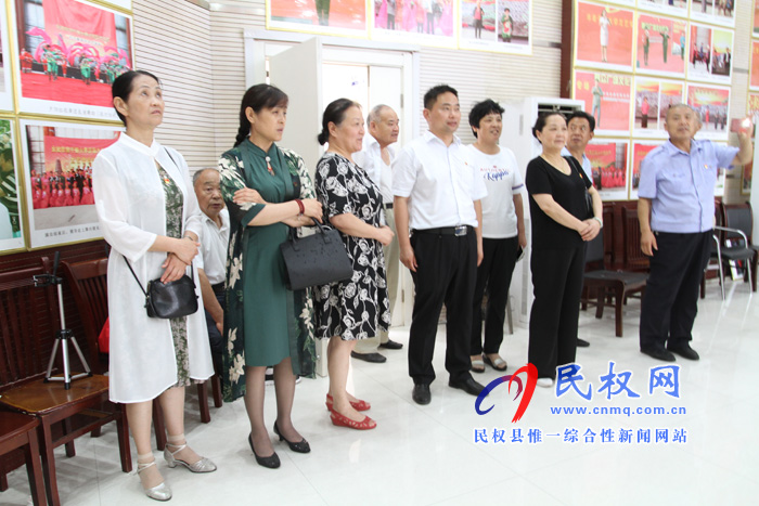 縣老干部局組織離退休干部赴永城市參觀考察老年大學建設(shè)工作 縣老干部局組織離退休干部赴永城市參觀考察老年大學建設(shè)工作