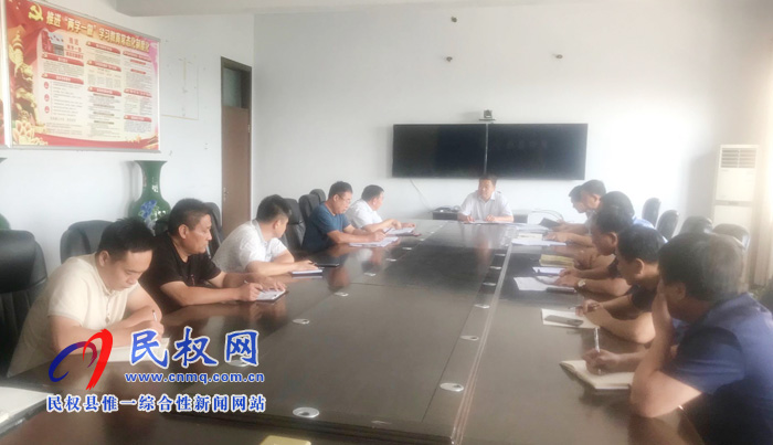 我縣各單位、各鄉(xiāng)鎮(zhèn)（街道辦）傳達(dá)貫徹全縣脫貧攻堅(jiān)推進(jìn)會(huì)精神