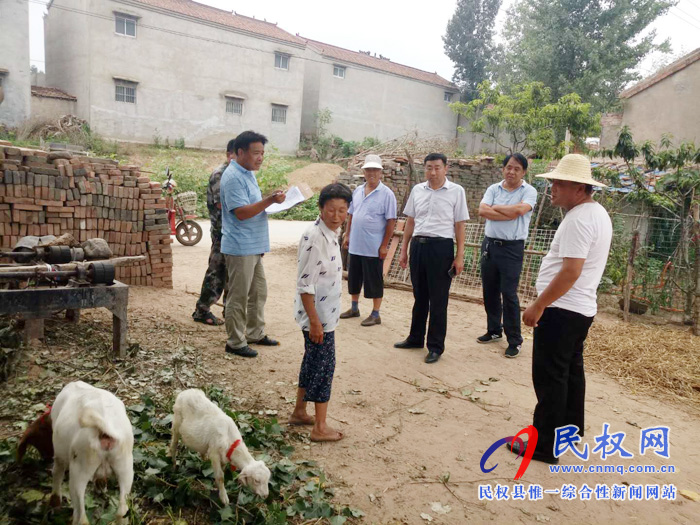 民權(quán)縣應(yīng)急管理局開展遍訪貧困戶活動 民權(quán)縣應(yīng)急管理局開展遍訪貧困戶活動