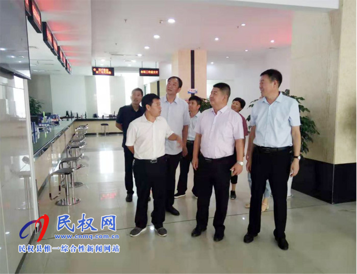 副縣長(zhǎng)張士彬檢查指導(dǎo)醫(yī)療保障工作 副縣長(zhǎng)張士彬檢查指導(dǎo)醫(yī)療保障工作