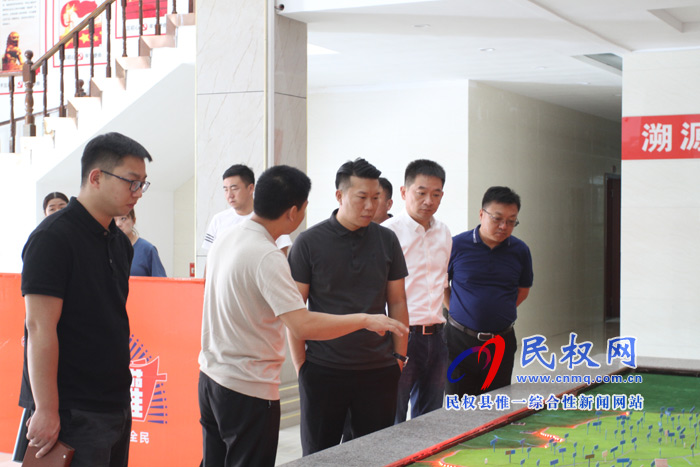 京紀人公司總裁閆文卿蒞民考察電子商務(wù)發(fā)展情況 京紀人公司總裁閆文卿蒞民考察電子商務(wù)發(fā)展情況
