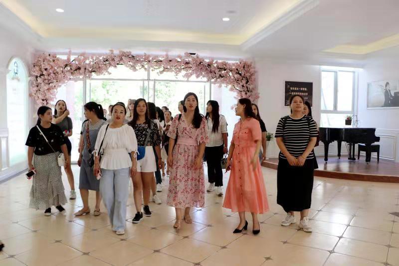 民權(quán)縣幼兒園開展教職工暑期培訓(xùn)活動 民權(quán)縣幼兒園開展教職工暑期培訓(xùn)活動