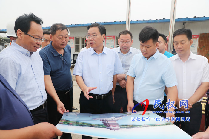 市人大常委會副主任、縣委書記姬脈常調(diào)研我縣城市水系建設(shè)工作
