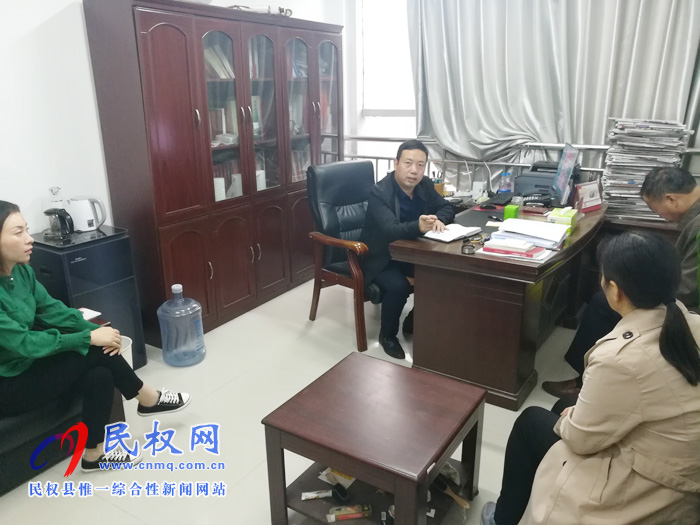 我縣各單位、鄉(xiāng)鎮(zhèn)（街道）傳達(dá)貫徹全縣脫貧攻堅(jiān)工作推進(jìn)會(huì)議精神