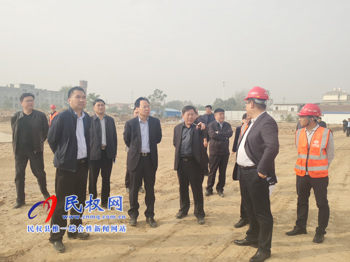 縣委常委、常務(wù)副縣長(zhǎng)李啟峰實(shí)地督查我縣重點(diǎn)項(xiàng)目、建筑工地“揚(yáng)塵治理”及安全生產(chǎn)工作