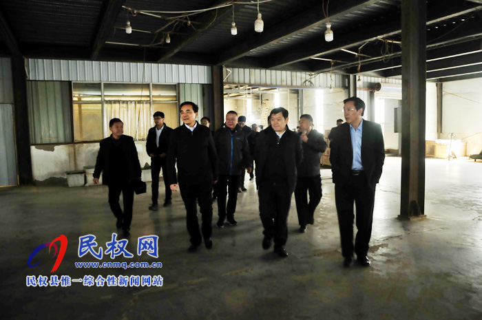 農(nóng)民日報(bào)社黨委書記、社長唐園結(jié)到我縣調(diào)研采訪脫貧攻堅(jiān)、鄉(xiāng)村振興工作