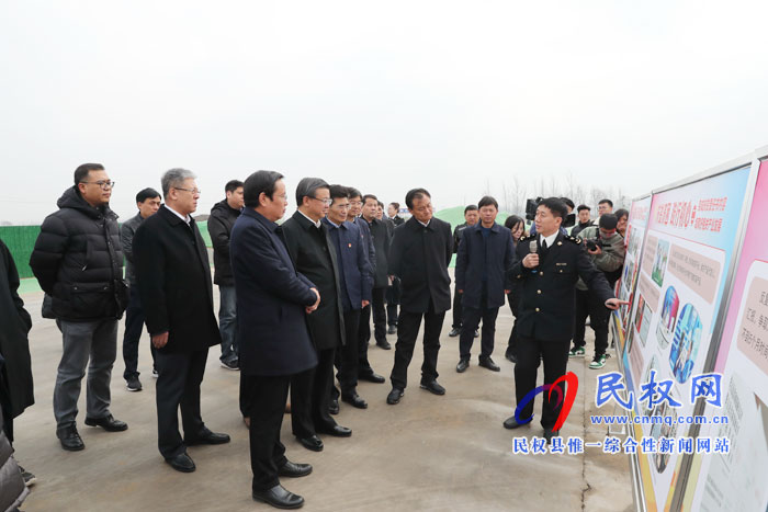 海關總署署長、黨委書記倪岳峰到我縣調(diào)研扶貧工作