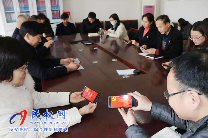 縣政府辦公室全體幫扶干部到史村鋪村開展幫扶工作 縣政府辦公室全體幫扶干部到史村鋪村開展幫扶工作