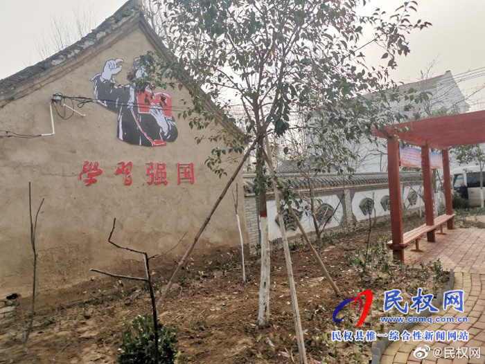 龍?zhí)伶?zhèn)：立足村情，著力美麗鄉(xiāng)村建設(shè)