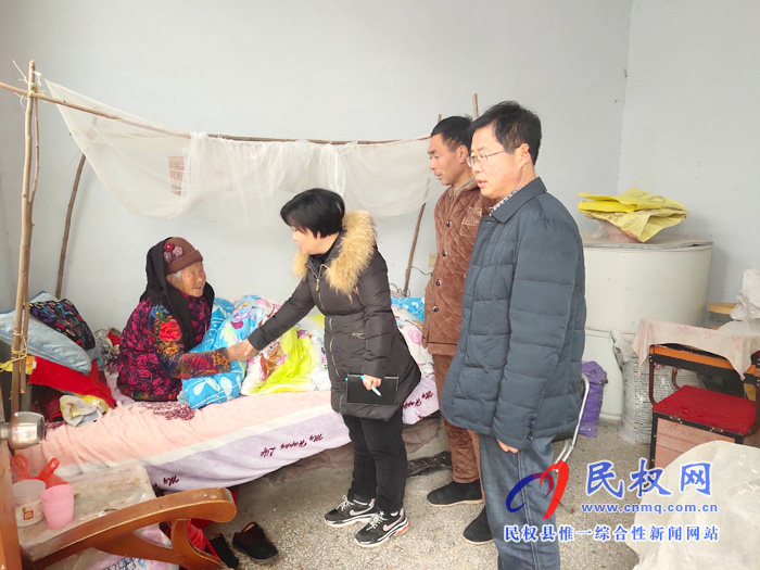 民權(quán)縣開展走訪慰問困難離退休干部和遺屬工作 民權(quán)縣開展走訪慰問困難離退休干部和遺屬工作