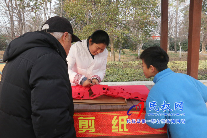 我縣非遺項(xiàng)目參加央視《傳奇中國(guó)節(jié).春節(jié)》錄播點(diǎn)展演 我縣非遺項(xiàng)目參加央視《傳奇中國(guó)節(jié).春節(jié)》錄播點(diǎn)展演