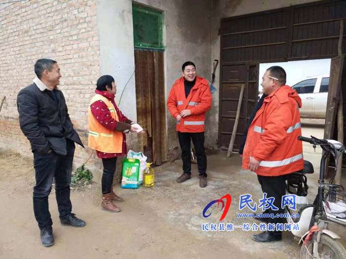 王莊寨鎮(zhèn):關(guān)愛(ài)環(huán)衛(wèi)工人暖冬行動(dòng) 王莊寨鎮(zhèn):關(guān)愛(ài)環(huán)衛(wèi)工人暖冬行動(dòng)