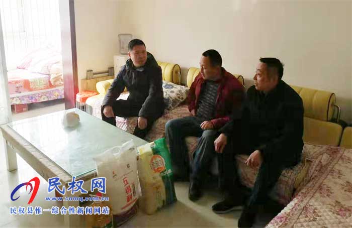 民權縣道路運輸服務中心開展走訪慰問“身邊好人”活動 民權縣道路運輸服務中心開展走訪慰問“身邊好人”活動
