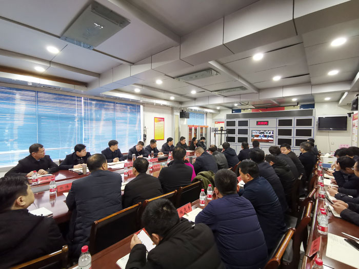 我縣組織收聽收看全省、全市新型冠狀病毒感染的肺炎疫情防控工作電視電話會