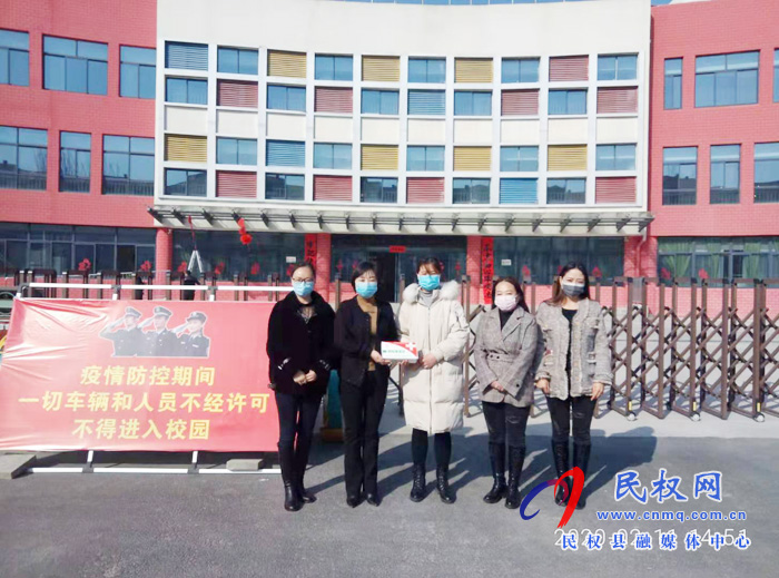 暖心！幼兒家長向幼兒園捐贈(zèng)新冠肺炎疫情防控物資
