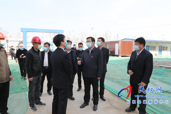 市人大常委會(huì)副主任、縣委書記姬脈常開展走訪服務(wù)工業(yè)企業(yè)活動(dòng)