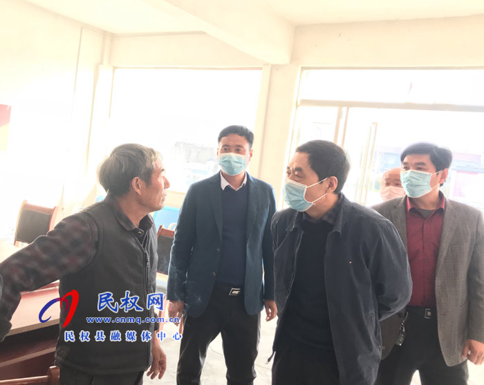 縣委常委、組織部長(zhǎng)何玉明到禇廟鄉(xiāng)檢查督導(dǎo)脫貧攻堅(jiān)工作